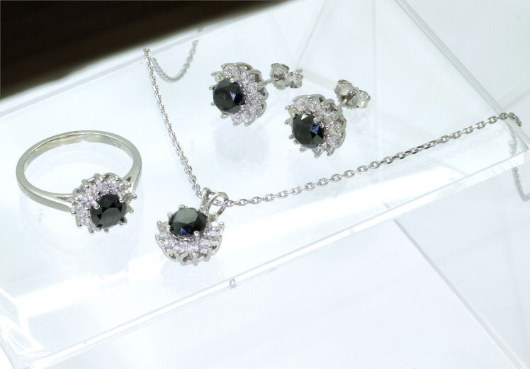 4.00ct Black & White Diamond Necklace, Earrings & Ring Set in 18K & 14K Gold