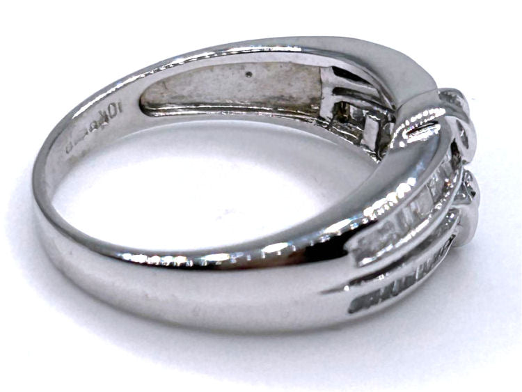 0.41ct Diamond Ring in 10K White Gold