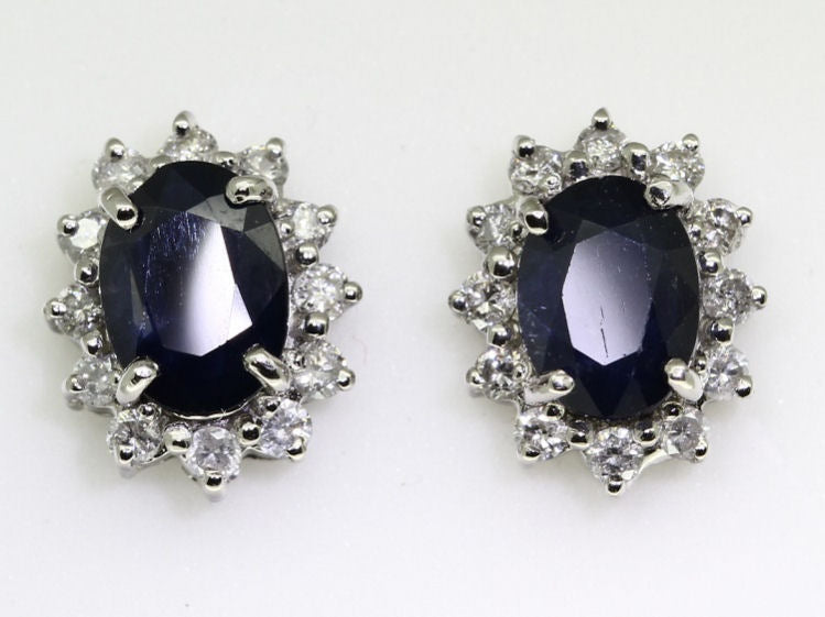Sparkling 2.5ct Diamond &Sapphire Earrings in 14K Gold