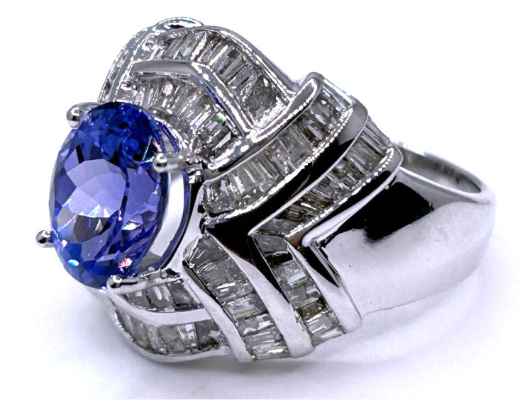 4.41ct Tanzanite & Diamond Ring in 14K White Gold - Round Shape