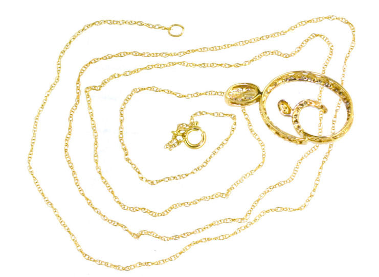 0.10ct Diamond Necklace in 9K Yellow Gold