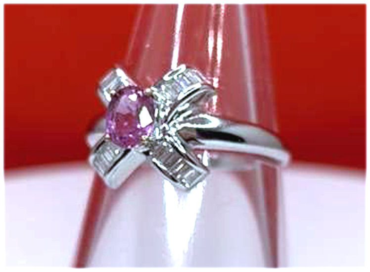 0.96 Carats Sapphire VS Diamond ring in 18k White Gold