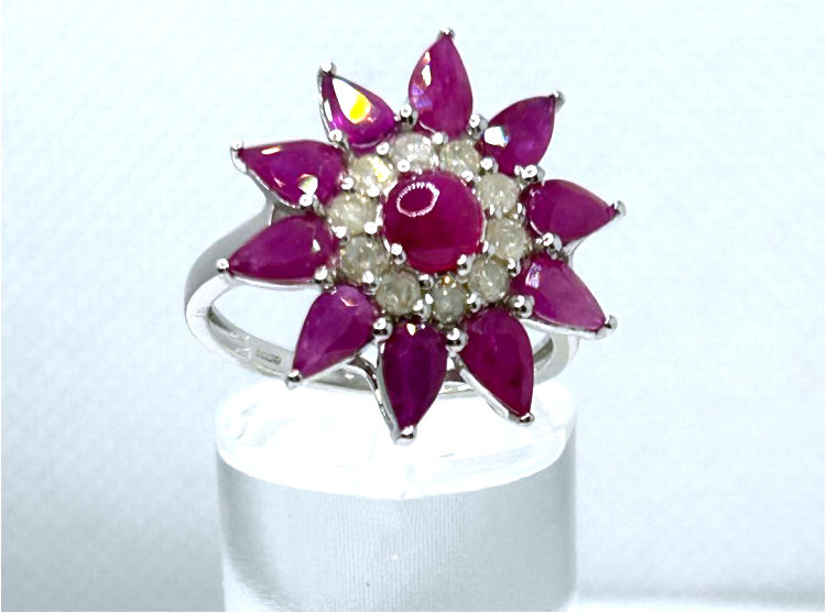 3.24ct Ruby & Diamond Ring in 18K White Gold