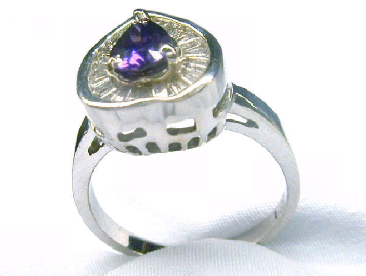 1.50ct Amethyst & Diamond Ring in 14K White Gold
