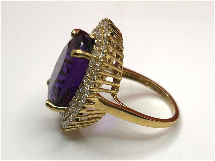 13.36ctw Diamond and Amethyst Set in 18K Yellow Gold Ring