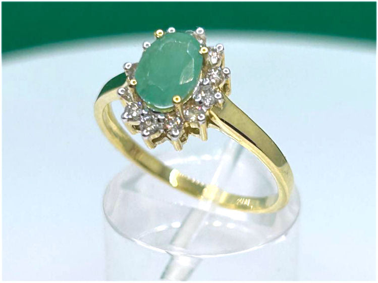 1.14ct Emerald & Diamond Ring in 14K Yellow Gold