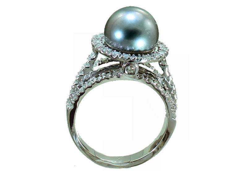0.90ctw Diamond and Tahitian Pearl Set in 18K White Gold Ring