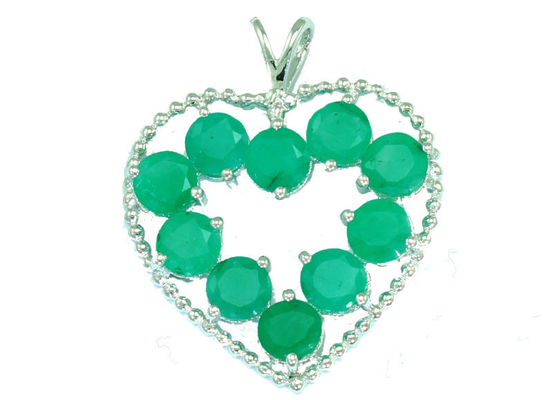 2.86ct Emerald Necklace in 18K White Gold