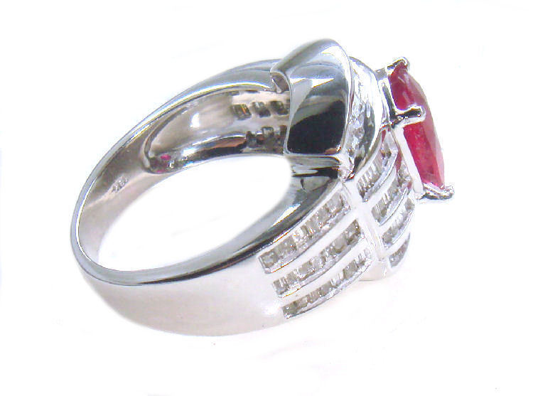 4.27ct Ruby & Diamond Ring in 14K White Gold