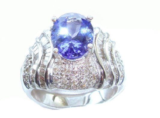 4.41ct Tanzanite & Diamond Ring in 14K White Gold - Round Shape