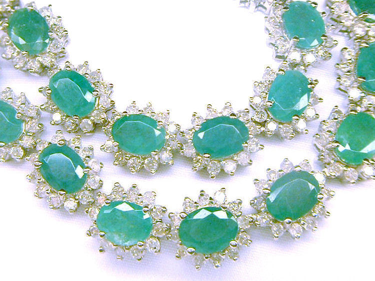 20.09ct Emerald & Diamond Bracelet in 14K White Gold