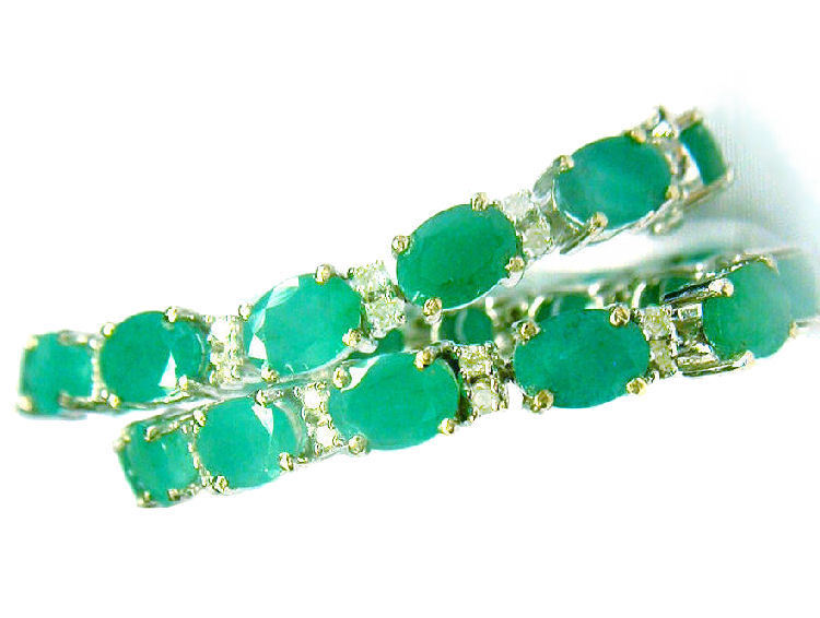18.65ct Emerald & Diamond Bracelet in 14K White Gold