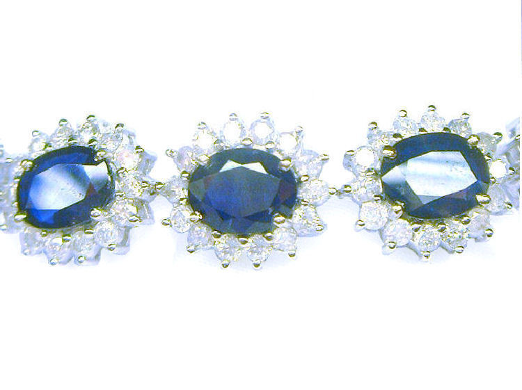 20.90ct Sapphire & Diamond Bracelet in 14K White Gold