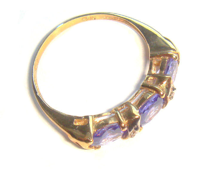 1.54ct Tanzanite & Diamond Ring in 10K Yellow Gold