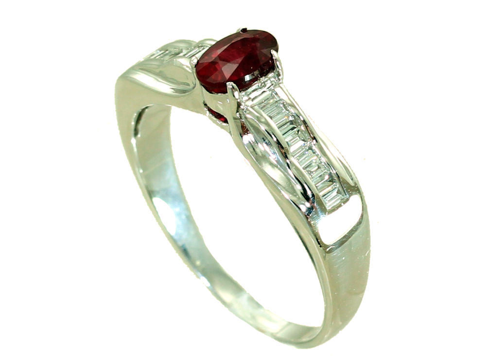 0.85 Carats Ruby VS Diamond Ring in 18k White Gold