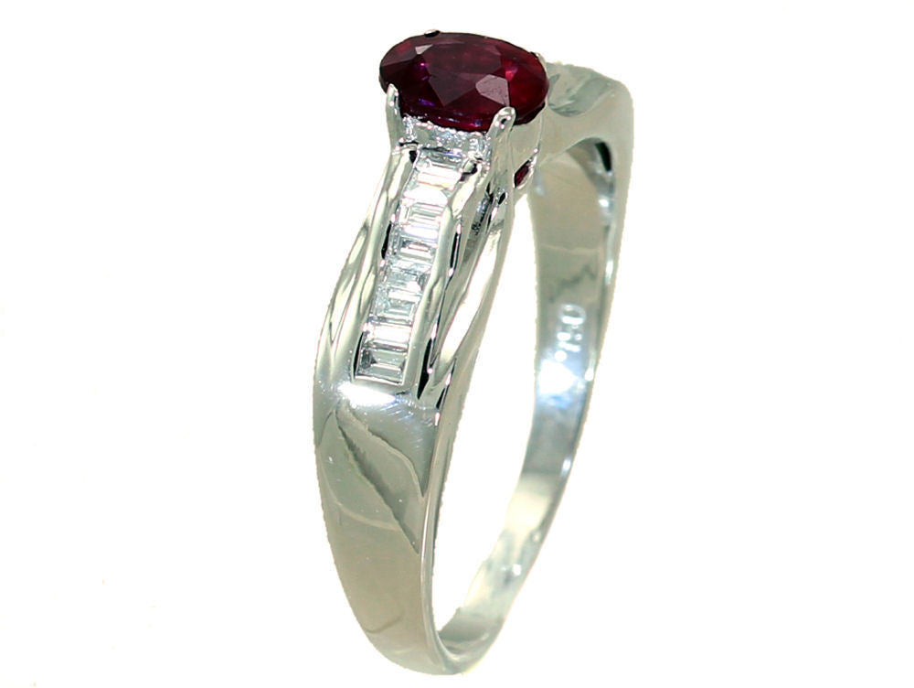 0.85 Carats Ruby VS Diamond Ring in 18k White Gold