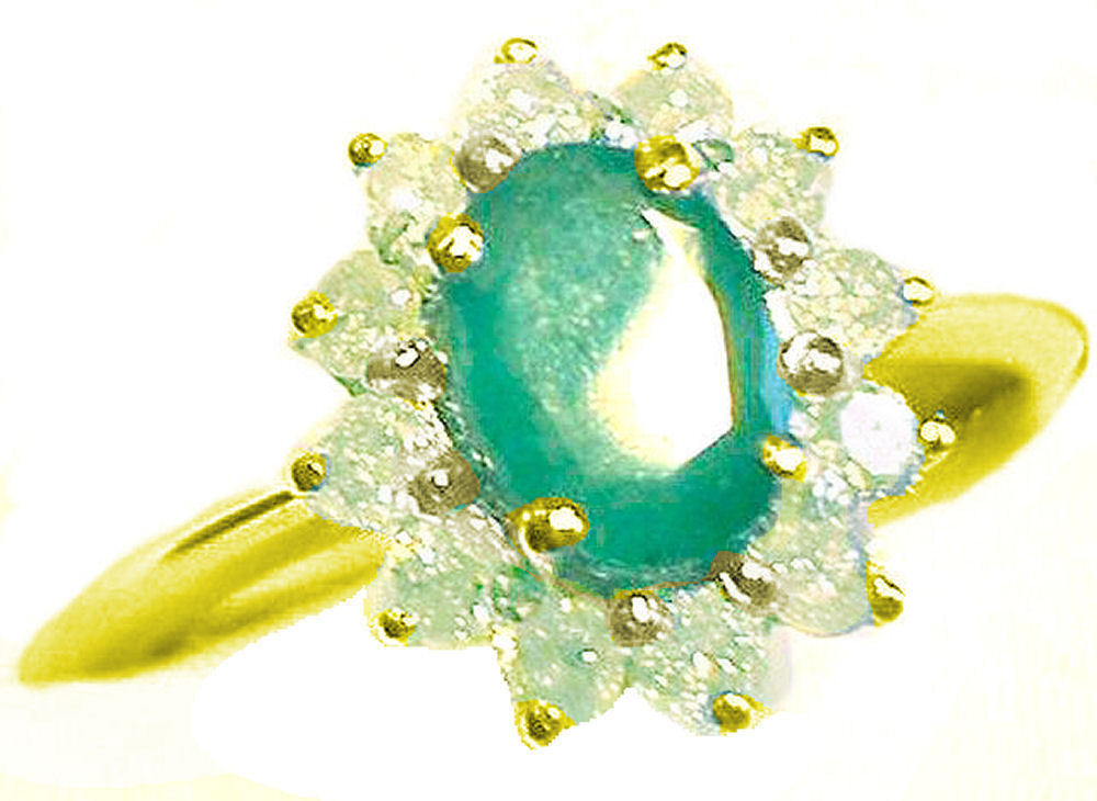 1.14ct Emerald & Diamond Ring in 14K Yellow Gold